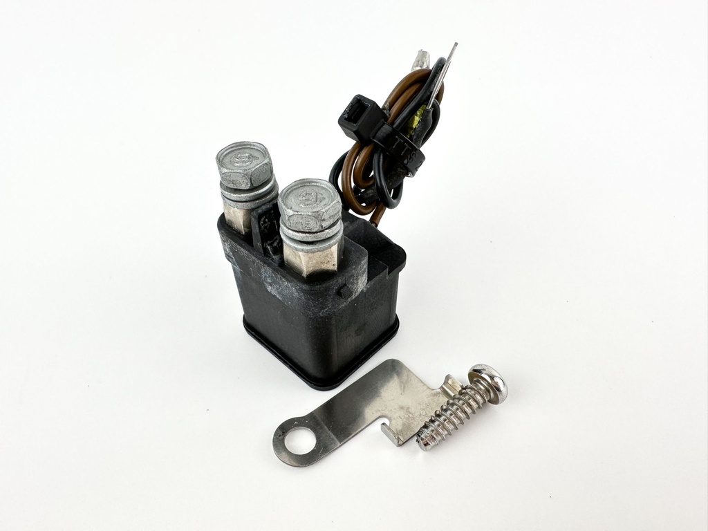 2002 Yamaha 200 HP 4 Stroke Outboard Starter Relay 68V-8194A-00-00 OEM