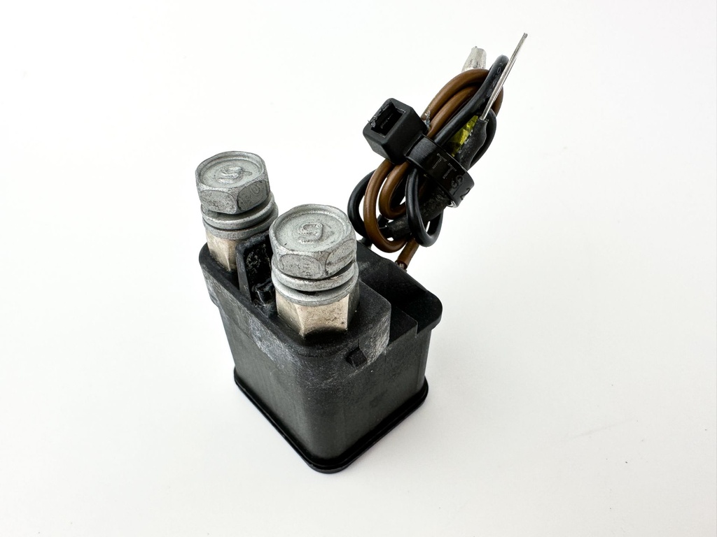 2002 Yamaha 200 HP 4 Stroke Outboard Starter Relay 68V-8194A-00-00 OEM