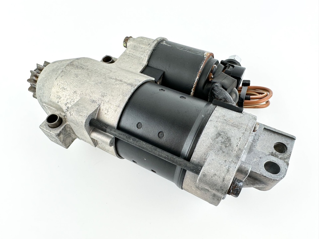 2002 Yamaha 200 HP 4 Stroke Outboard Starter Motor 69J-81800-00-00 OEM