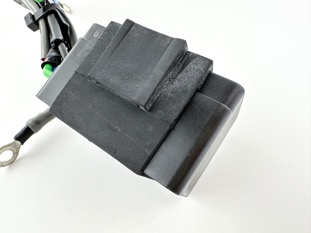 2007 Suzuki 175 HP 4 Stroke Outboard Starter Relay 38410-93J13 OEM