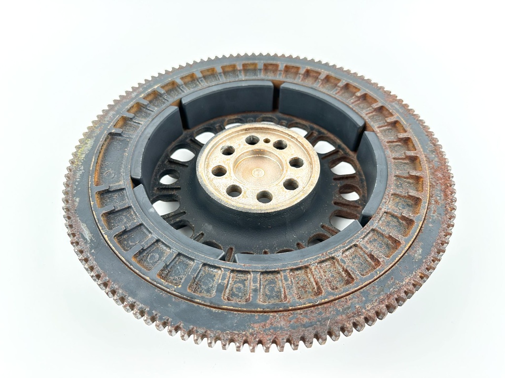 2007 Suzuki 175 HP 4 Stroke Outboard Flywheel 32102-96J02 OEM