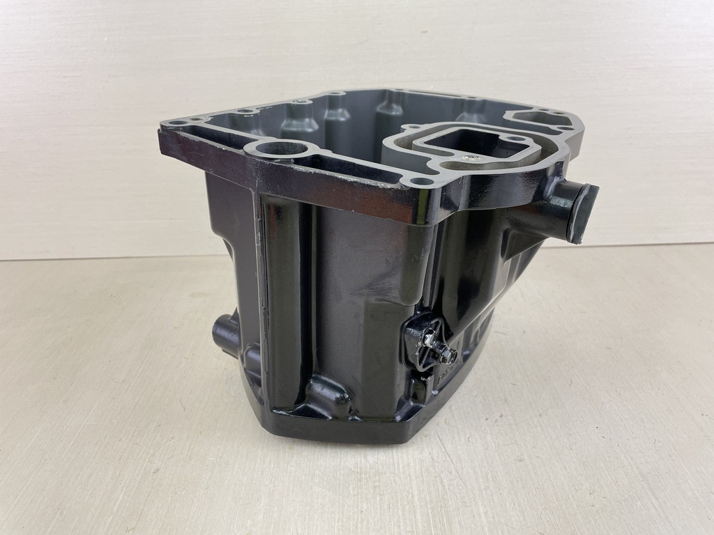 2005 Suzuki 140HP DF140 4 Stroke Outboard Oil Pan Assembly 11501-90J04-0EP