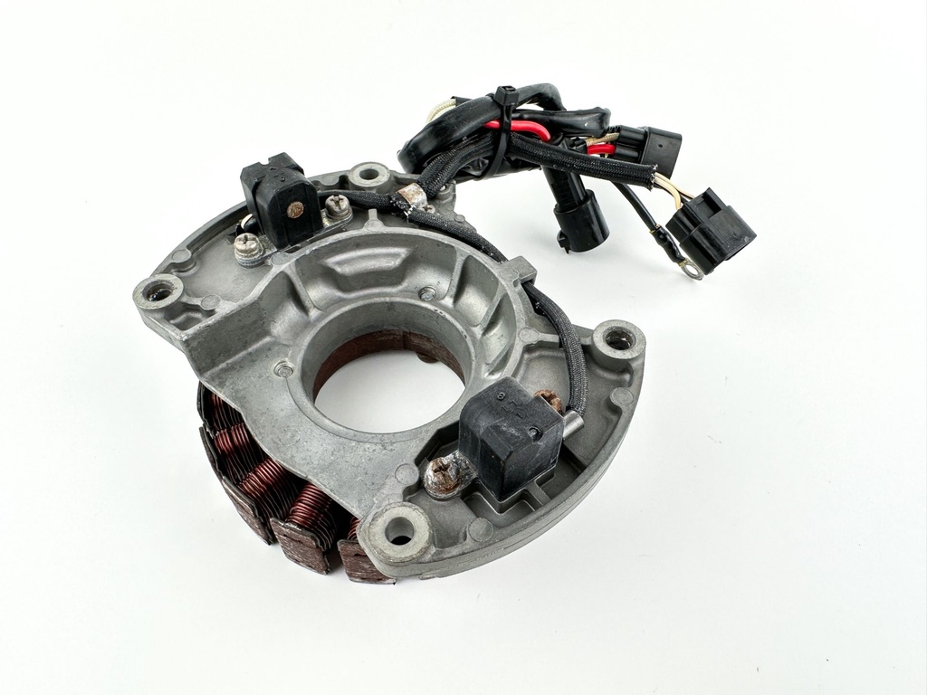 2002 Yamaha 115 HP 4 Stroke Outboard Coil Pulser Base Stator Assembly 68V-81460-00-00 OEM