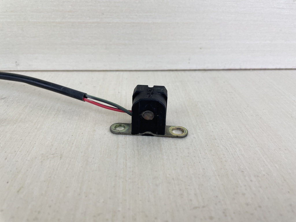 2005 Suzuki 140HP DF140 4 Stroke Outboard Ignition Timing Coil 32160-87L01