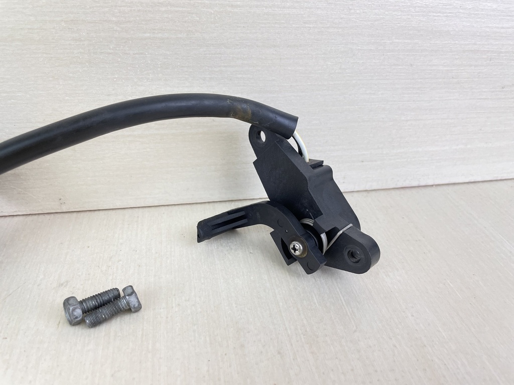 2005 Suzuki DF140 140HP 4 Stroke Outboard Trim Sender Sending Unit 2 Wire 34804-99E00