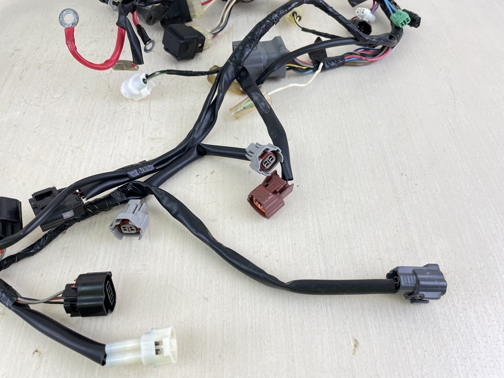 05-07 Suzuki DF140 140HP 4 Stroke Outboard Engine Wire Harness 36610-90J61