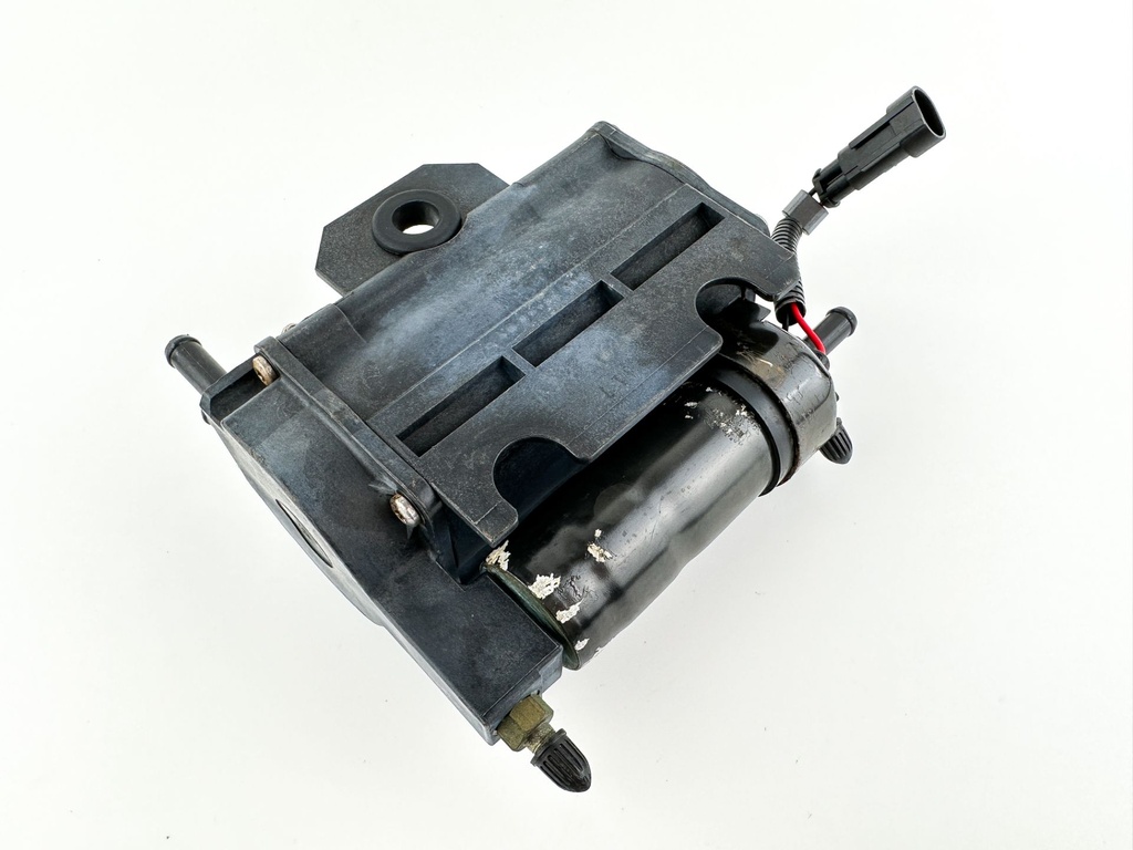 2017 Evinrude 115 HP 2 Stroke Outboard Vapor Separator Tank VST 5006084 OEM
