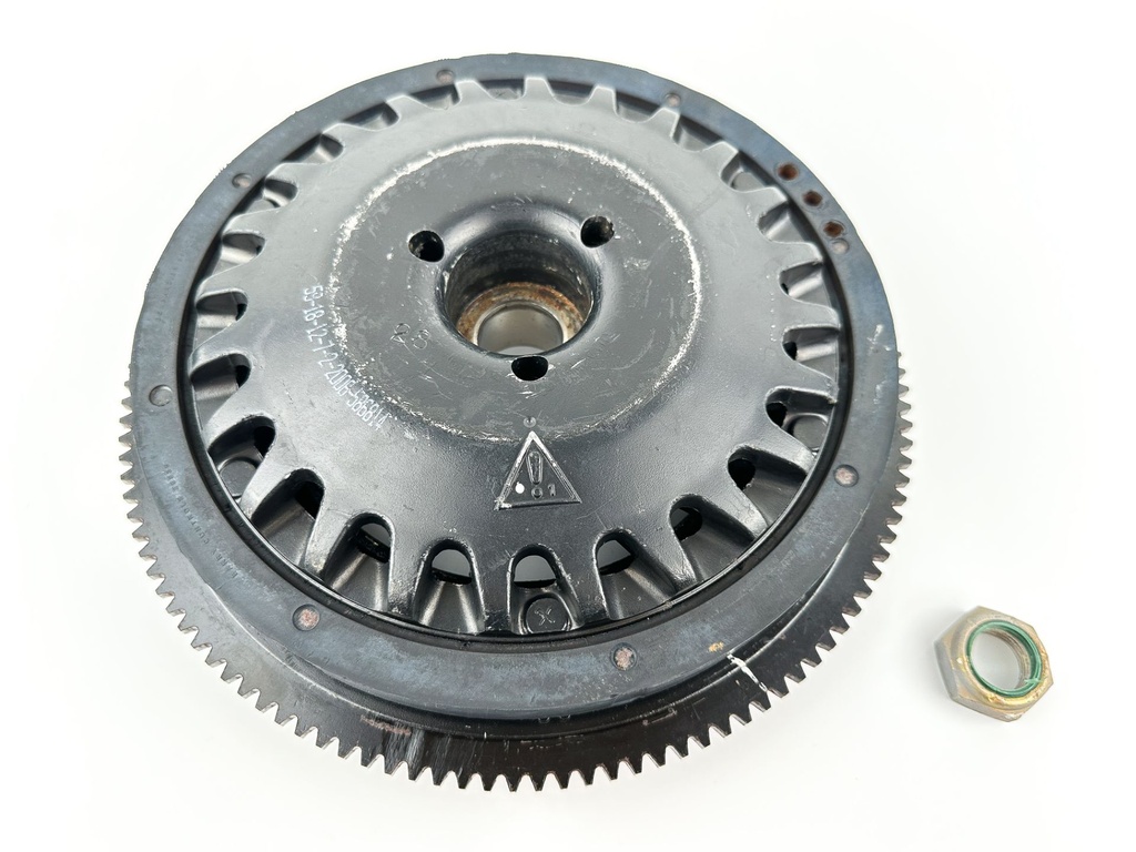 Evinrude Etec 2 Stroke Outboard 225 250 300 HP Flywheel 0586814 - Needs Repair