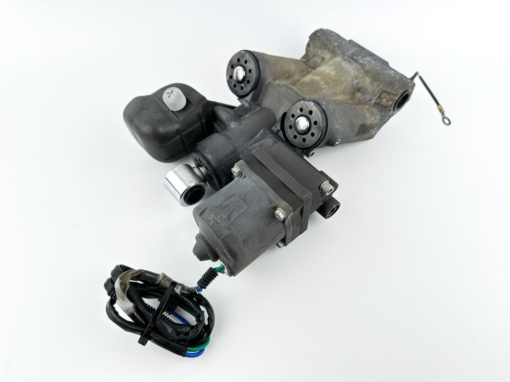 2002 + Honda 90 115 130 135 150 200 225 HP Outboard Power Trim Tilt Unit