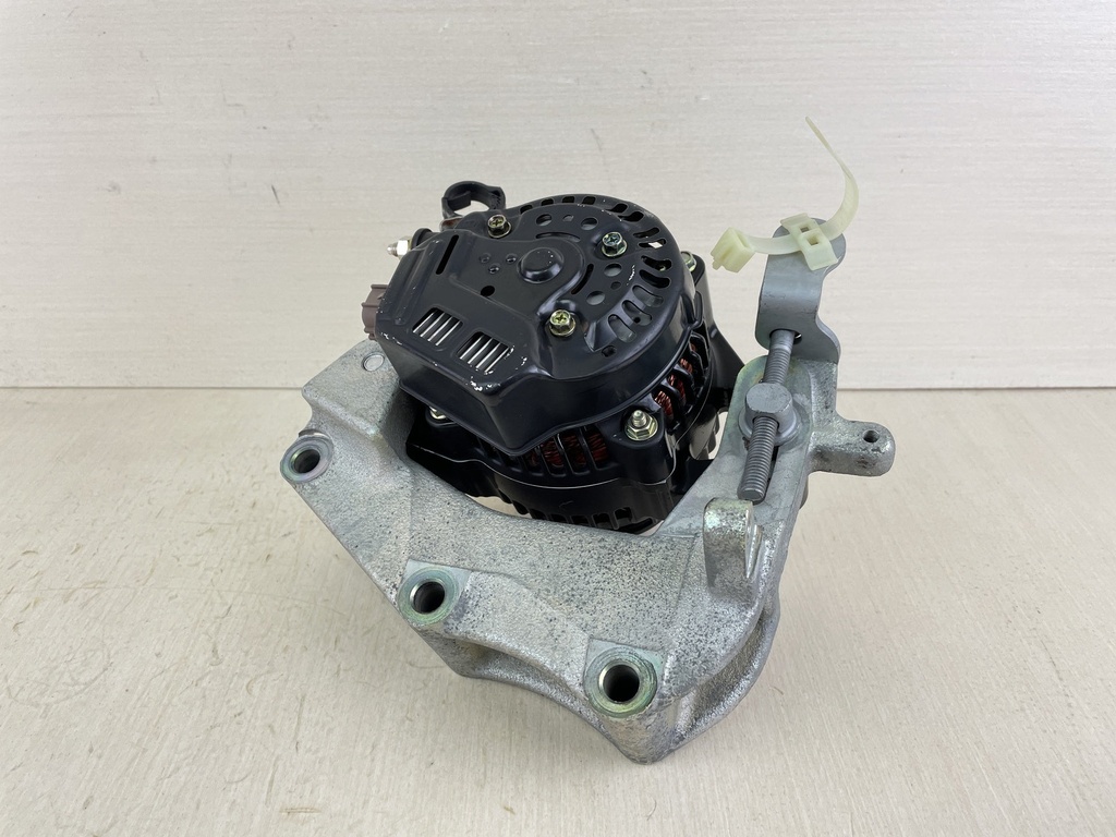 1997 & Up Honda 115 130 HP 4 Stroke Outboard Alternator 31630-ZW5-003