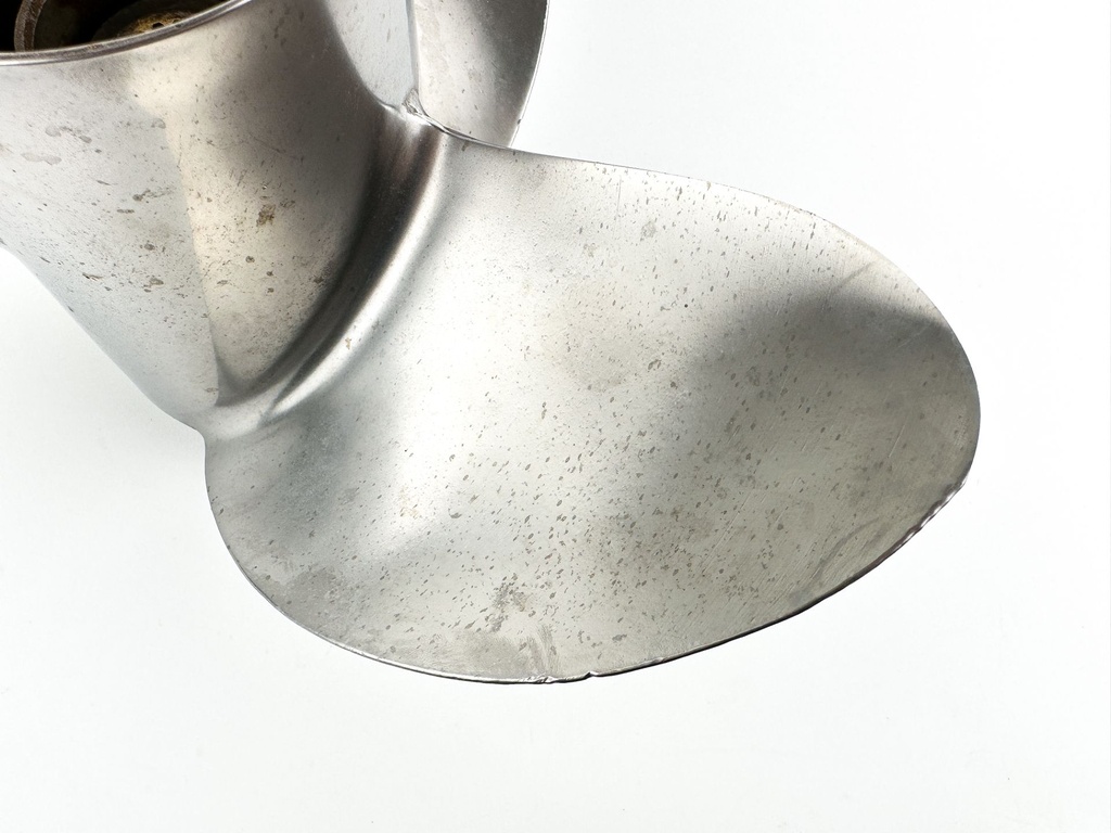Yamaha Saltwater Series II 3 Blade Stainless Steel Prop Propeller 15 3/4" x 15P