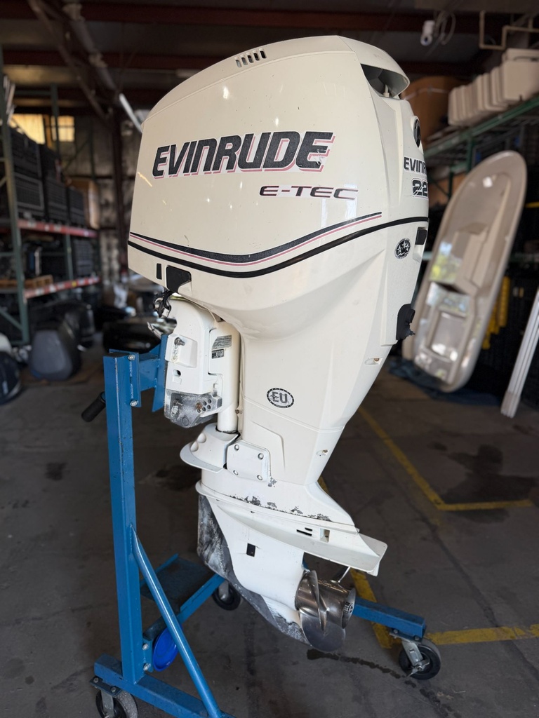 2012 Evinrude Etec 225HP 2 Stroke Outboard Engine 25" Shaft 438 Hours