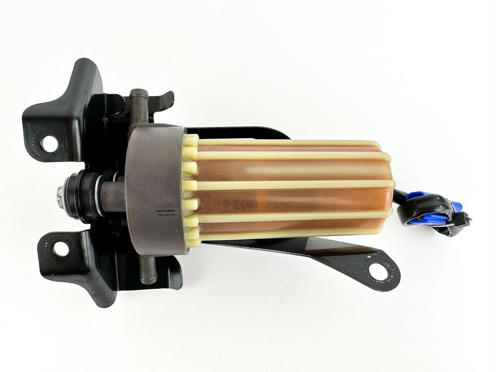 2014 Yamaha 300 HP 4 Stroke Outboard Fuel Filter Assembly 6P3-24560-22-00 OEM