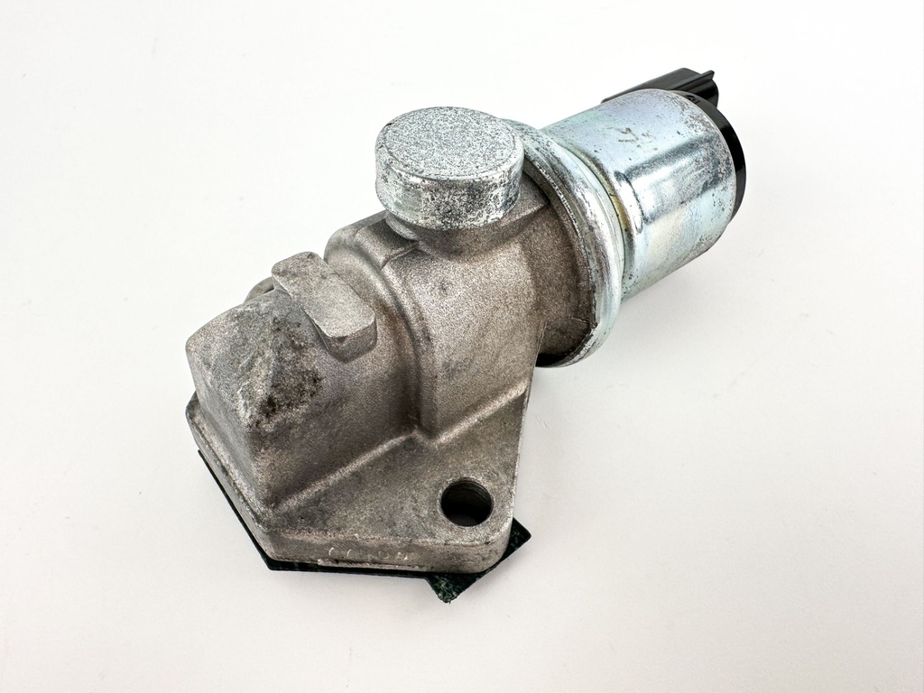 2019 Suzuki 115 HP 4 Stroke Outboard IAC Idle Air Control Valve 18137-77E00 OEM