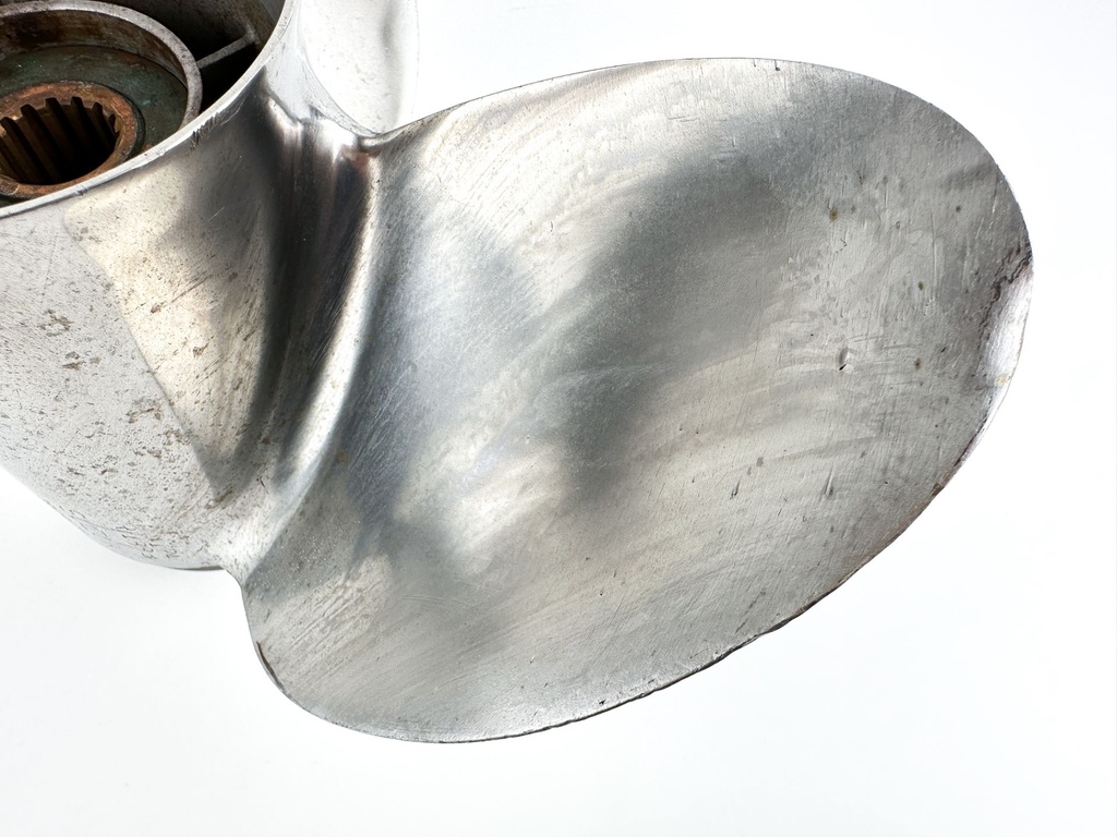 Suzuki Stainless Prop Propeller 3 x 14 x 19P Right Hand Rotation
