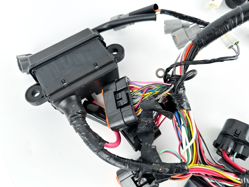 2019 Suzuki 115 HP 4 Stroke Outboard Engine Wire Harness 36610-92J63 OEM