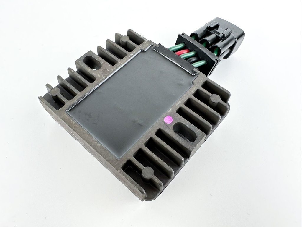 2013 Yamaha 115 HP 4 Stroke Outboard Rectifier & Regulator 68V-81960-10-00 OEM