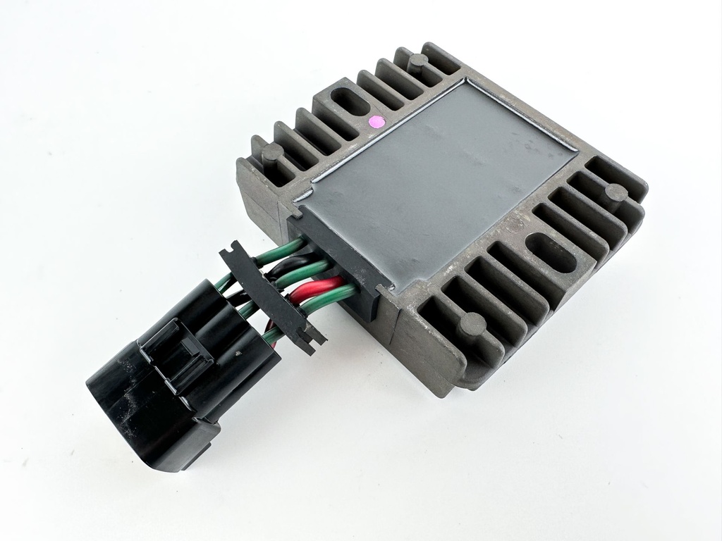 2013 Yamaha 115 HP 4 Stroke Outboard Rectifier & Regulator 68V-81960-10-00 OEM