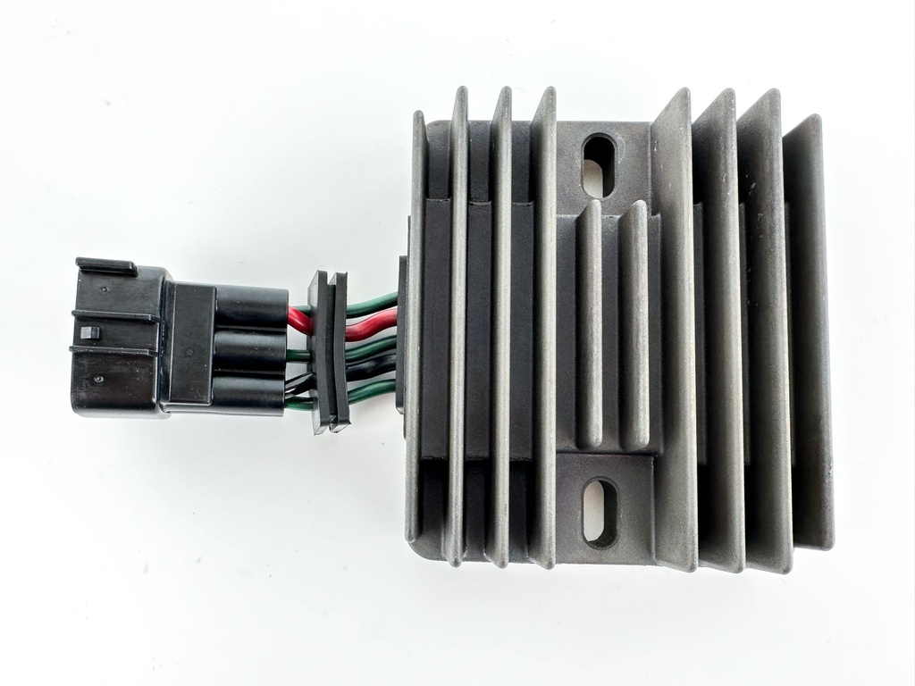 2013 Yamaha 115 HP 4 Stroke Outboard Rectifier & Regulator 68V-81960-10-00 OEM