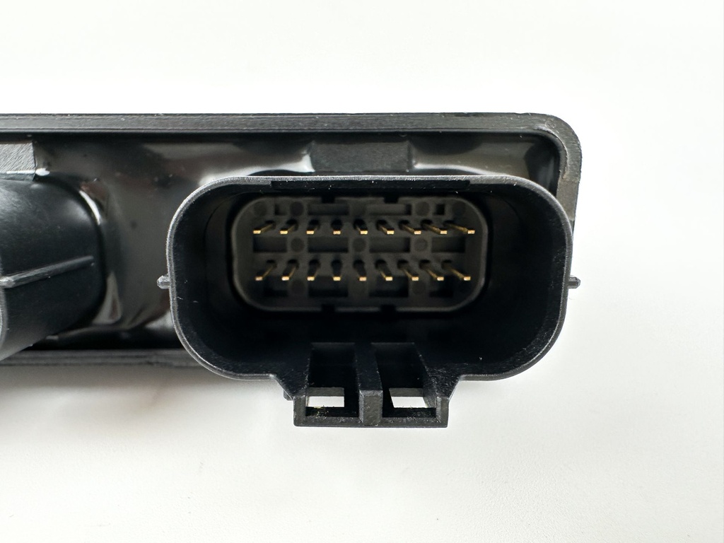 2013 Yamaha 115 HP 4 Stroke Outboard ECU Engine Control Unit 68V-8591A-72-00 OEM