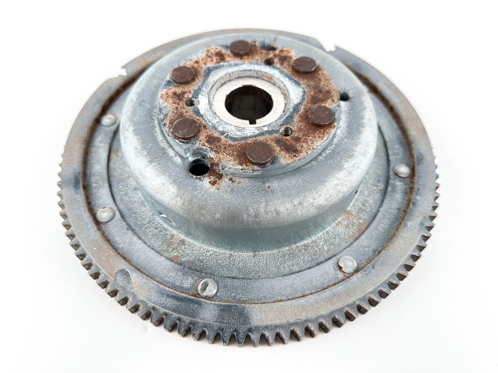 2013 Yamaha 115 HP 4 Stroke Outboard Flywheel Rotor 68V-81450-00-00 OEM