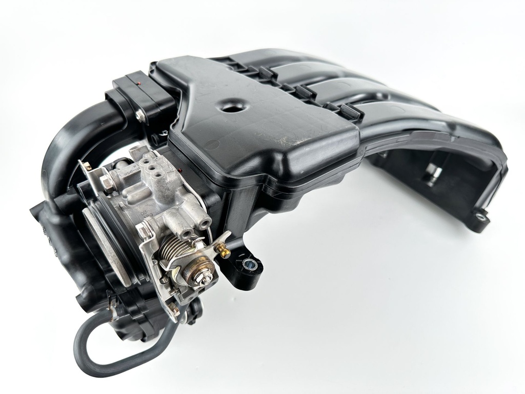 2013 Yamaha 115 HP 4 Stroke Outboard Intake Manifold W/ Throttle Body 68V-W1364-10-00