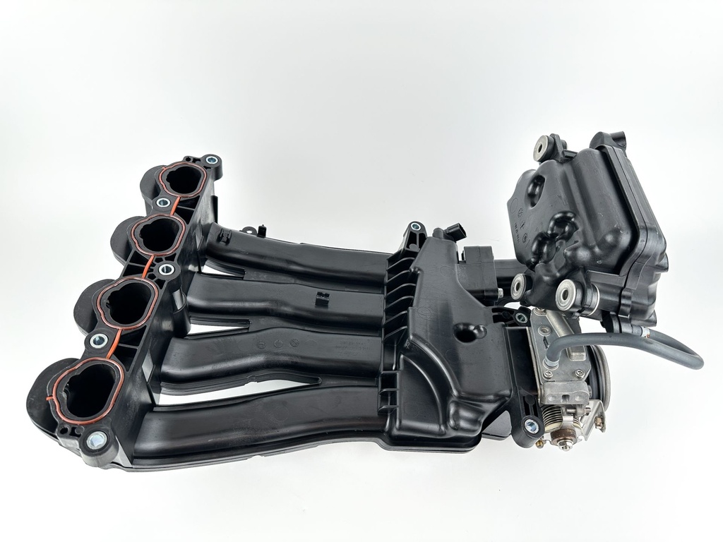2013 Yamaha 115 HP 4 Stroke Outboard Intake Manifold W/ Throttle Body 68V-W1364-10-00