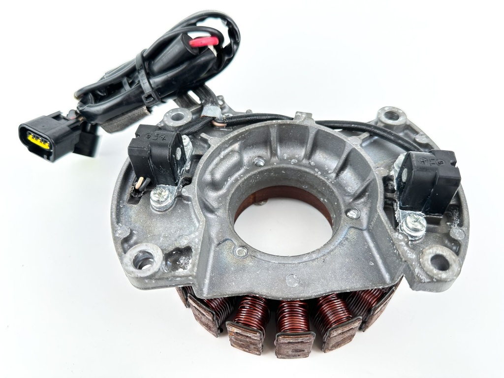 2013 Yamaha 115 HP 4 Stroke Outboard Coil Pulser Base Stator Assembly 68V-81460-00-00 OEM