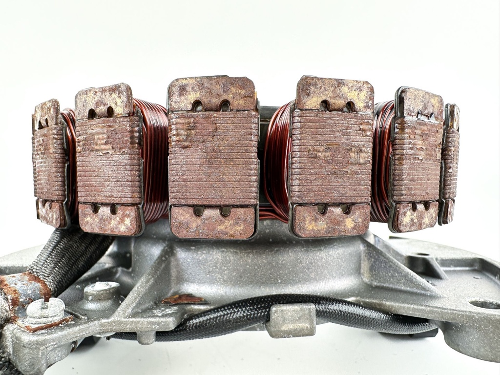 2013 Yamaha 115 HP 4 Stroke Outboard Coil Pulser Base Stator Assembly 68V-81460-00-00 OEM