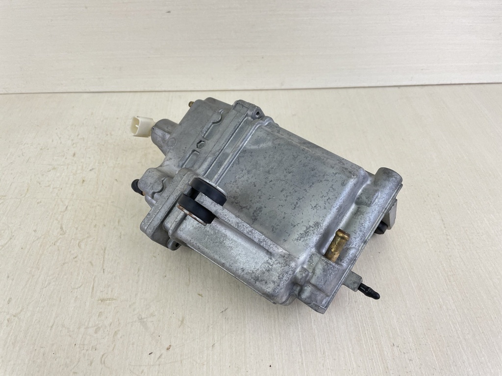 2006-2018 Suzuki DF150 175HP 4 Stroke Outboard Fuel Vapor Separator VST 15600-96J12