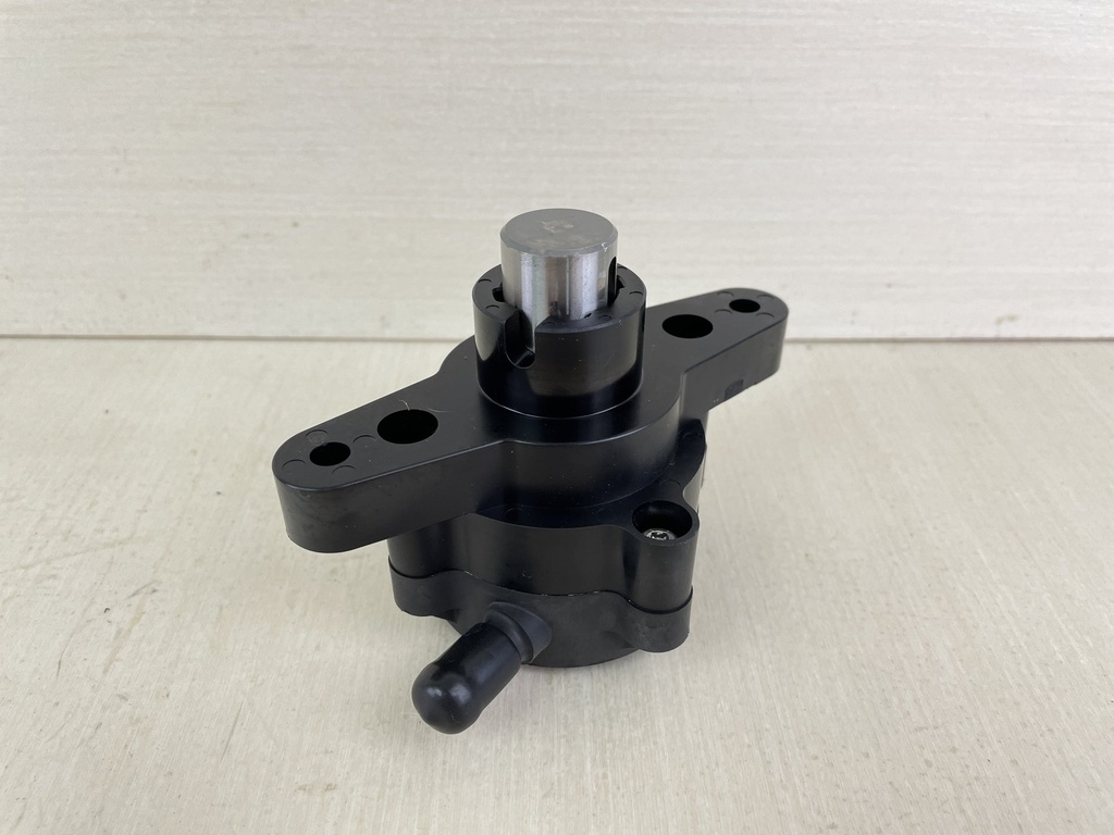 06-08 Suzuki DF150 150HP 4 Stroke Outboard Fuel Pump Assembly 15100-96J01