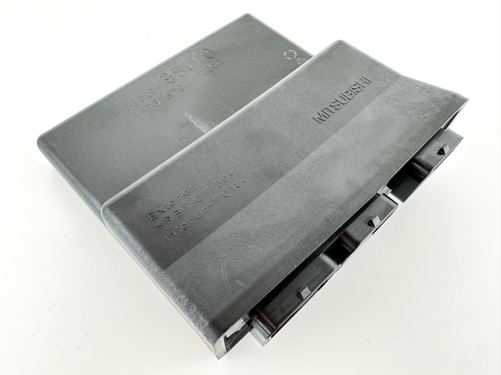 2007 Suzuki 300 HP 4 Stroke Outboard Engine Control Unit ECU 33920-98J10 OEM