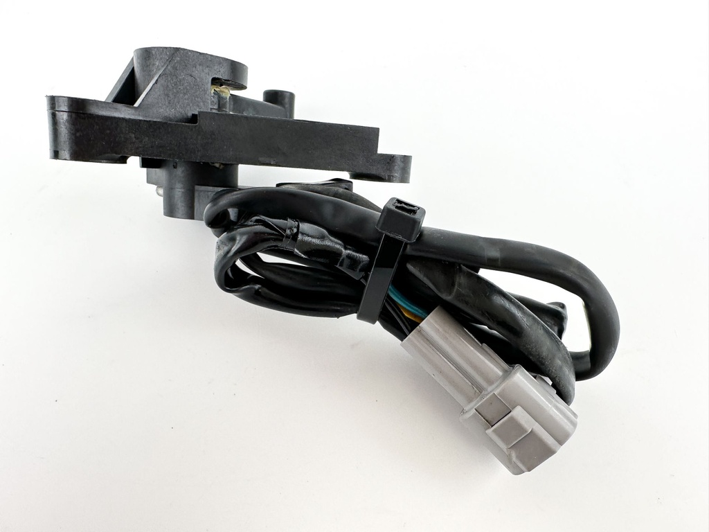 2007 Suzuki 300 HP 4 Stroke Outboard Trim Sender Unit Sensor 34840-98J03 OEM