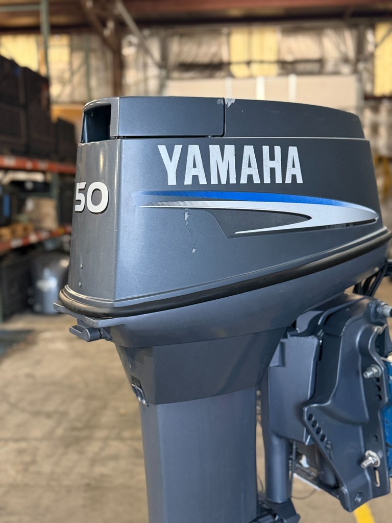 2007 Yamaha 50HP 2 Stroke Outboard Engine With 20" Shaft - Fresh Water