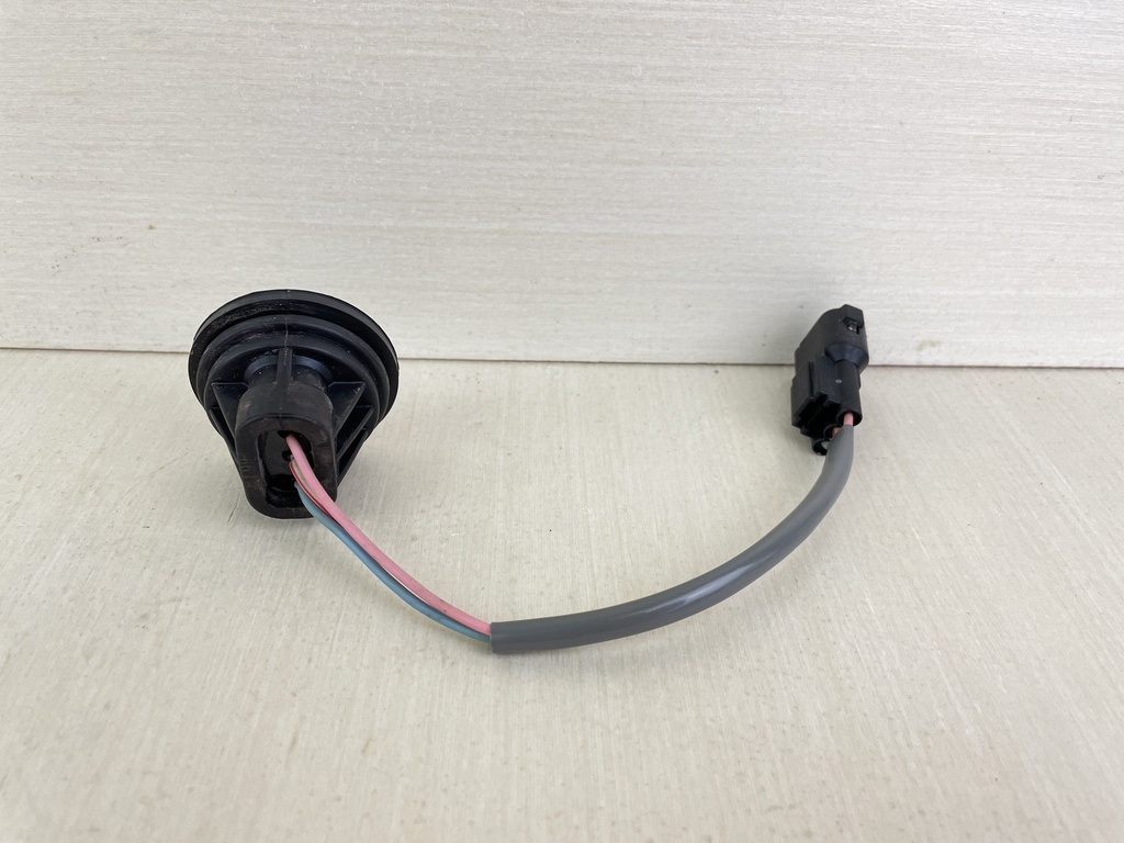 98-11 Suzuki DF 40-300 HP 4 Stroke Outboard Power Trim Tilt Switch Assembly 37850-99E05