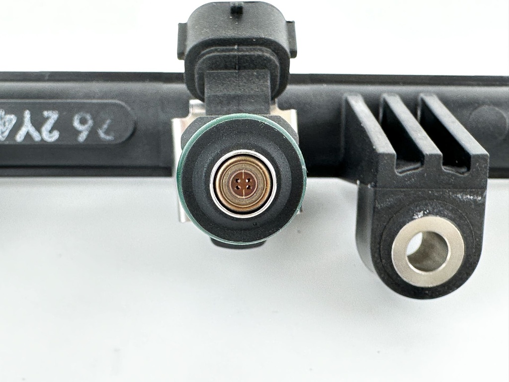 2022 Yamaha 200 HP 4 Stroke Outboard Fuel Injector Set W/ Rail 6DA-13160-02-00 OEM