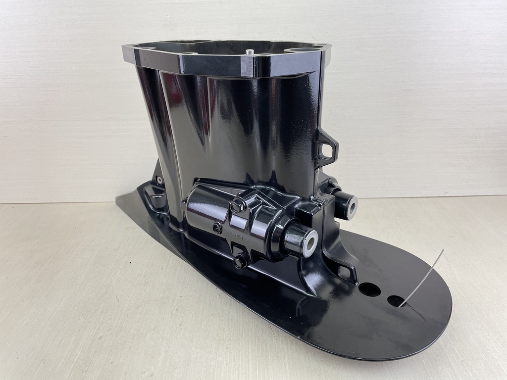 2006-2011 Suzuki DF 150 175 HP 4 Stroke Outboard 25" Driveshaft Housing 52111-96J11-0EP