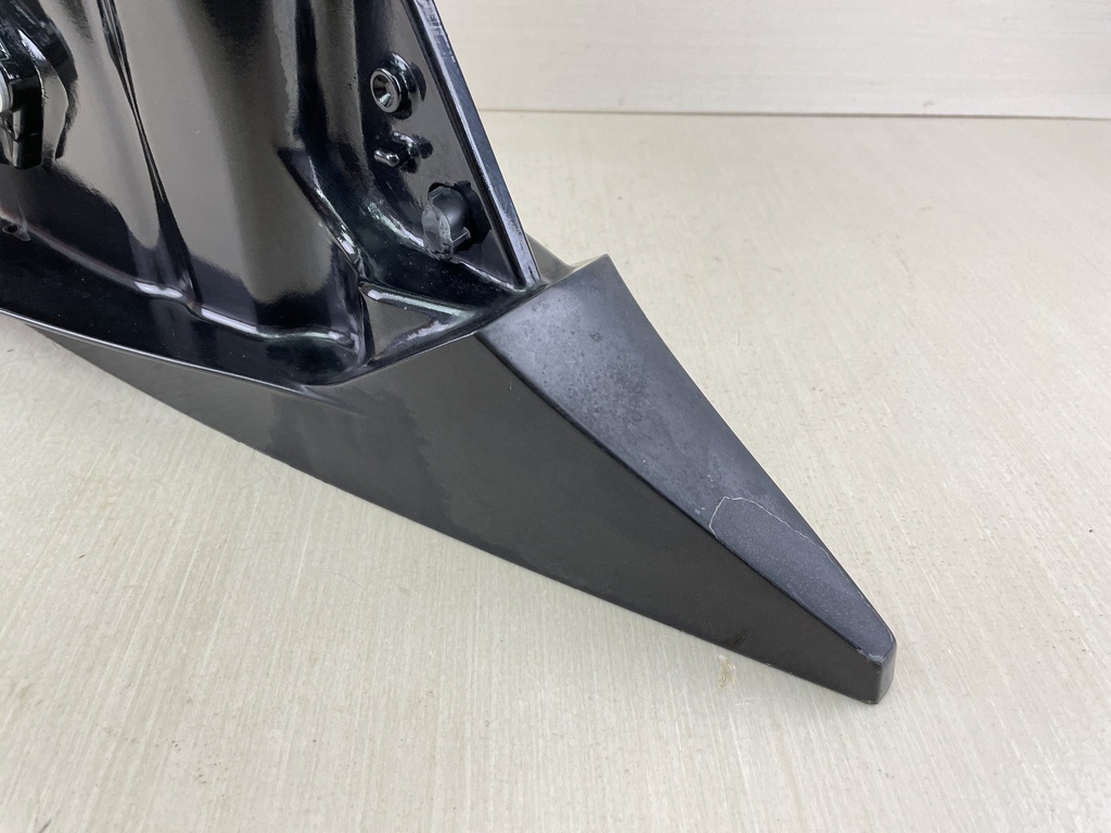 2006-2011 Suzuki DF 150 175 HP 4 Stroke Outboard 25" Driveshaft Housing 52111-96J11-0EP