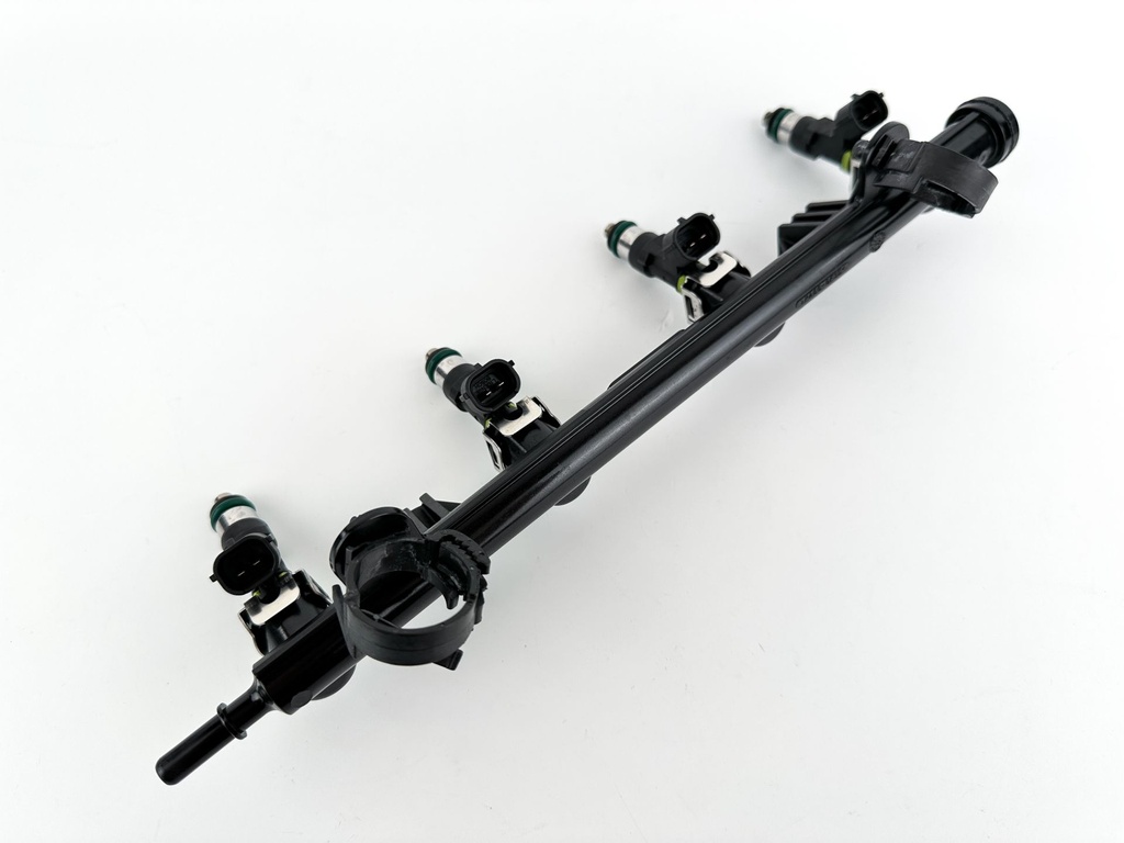 2019 Yamaha 115 HP 4 Stroke Outboard Fuel Injector Set W/ Rail 6EK-13160-00-00 OEM