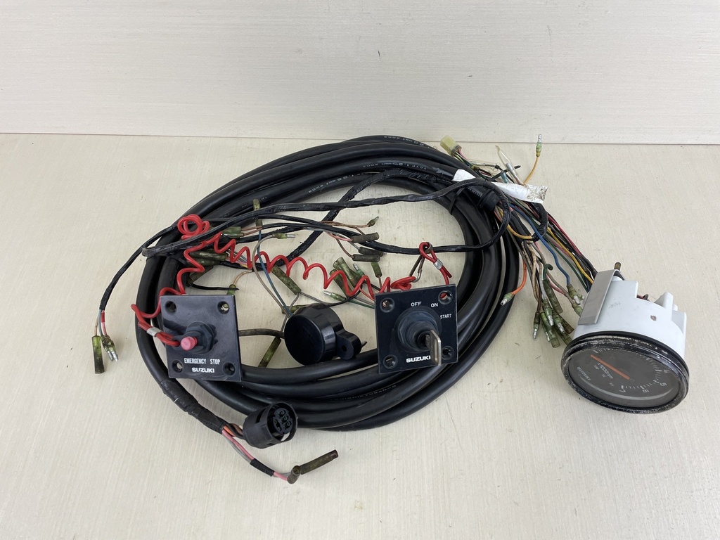 Suzuki Outboard Rigging Setup With Key Switch Extension Harness Gauge