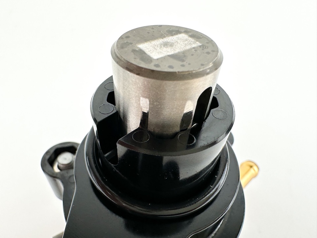 2019 Yamaha 115 HP 4 Stroke Outboard Fuel Pump 6EK-24410-00-00 OEM
