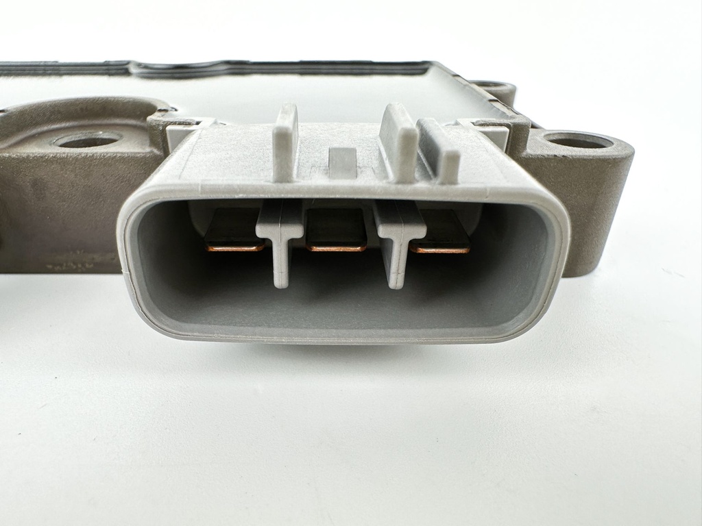 2019 Yamaha 115 HP 4 Stroke Outboard Rectifier & Regulator 6EK-81960-10-00 OEM
