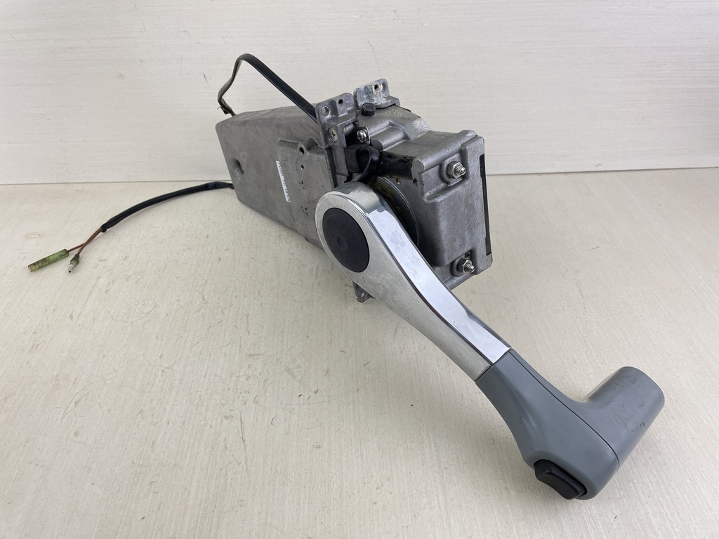 Suzuki Outboard Top Mount Binnacle Control Box Assembly 67200-93J12