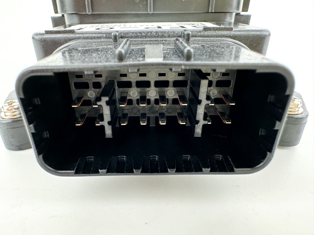 2019 Yamaha 115 HP 4 Stroke Outboard Fuse Box 6FP-82170-00-00 OEM