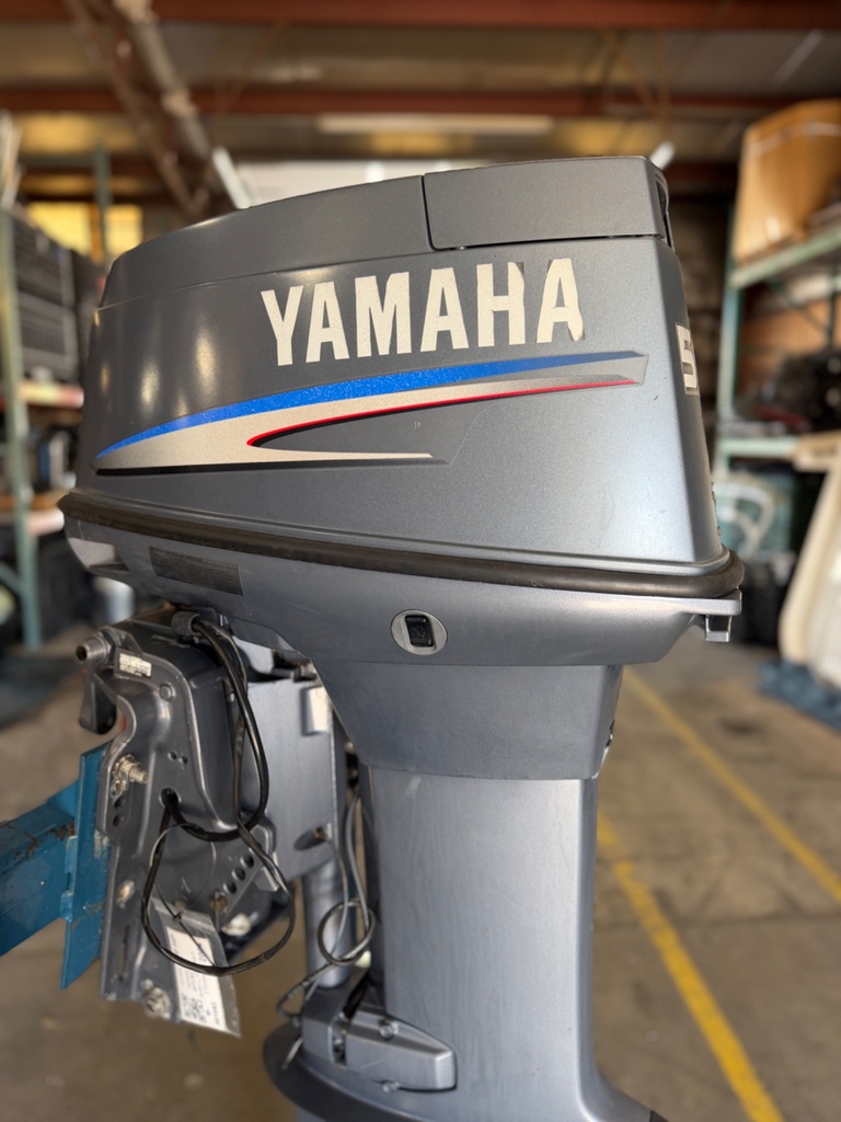 2004 Yamaha 50HP 2 Stroke Outboard Engine W/ 20" Shaft