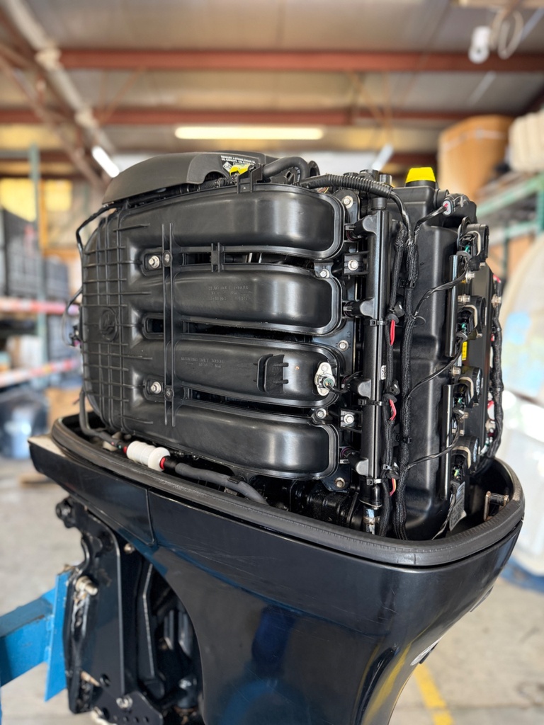 2013 Mercury 90HP 4 Stroke Outboard Engine W/ 20" Shaft 177 Hours