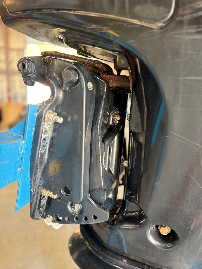 2013 Mercury 90HP 4 Stroke Outboard Engine W/ 20" Shaft 177 Hours