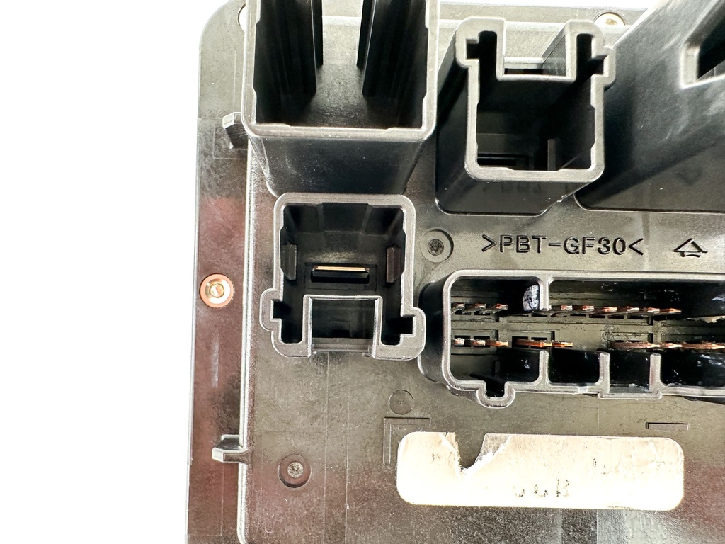2012 Yamaha 250 HP 4 Stroke Outboard Fuse Box 6CB-82170-00-00 OEM