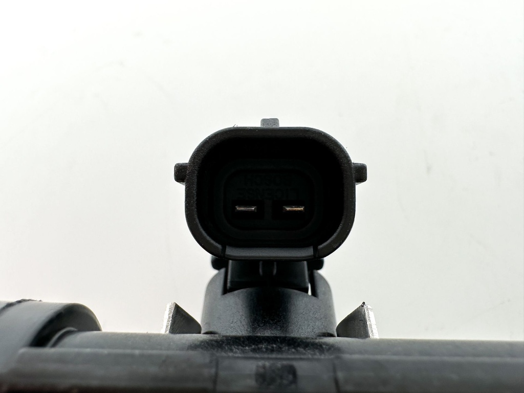2012 Yamaha 250 HP 4 Stroke Outboard Fuel Injector Set W/ Rail 6AW-13761-00-00 OEM