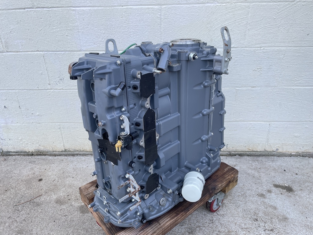 06-11 Suzuki DF 150 175 HP 4 Stroke Outboard Powerhead Assembly Crankcase 220 Hours